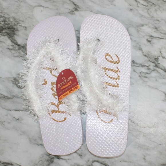 HAND CRAFTED Bride Flip Flops Padded Thong Crochet Faux Fur Eyelash White Shoes - Picture 1 of 10